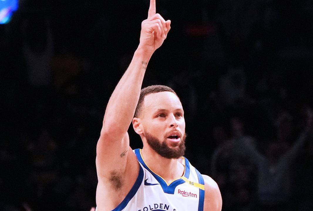 库里关键节点关键助攻,西班牙队带队取胜! 库里关键节点关键助攻,西班牙队带队取胜!